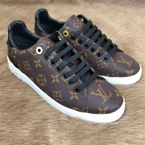 Louis Vuitton shoes italy